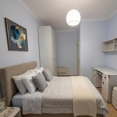 Ledy Penthouse Apartamento Vlorë